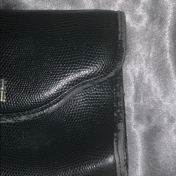 Givenchy clutch - Picture 4 of 7